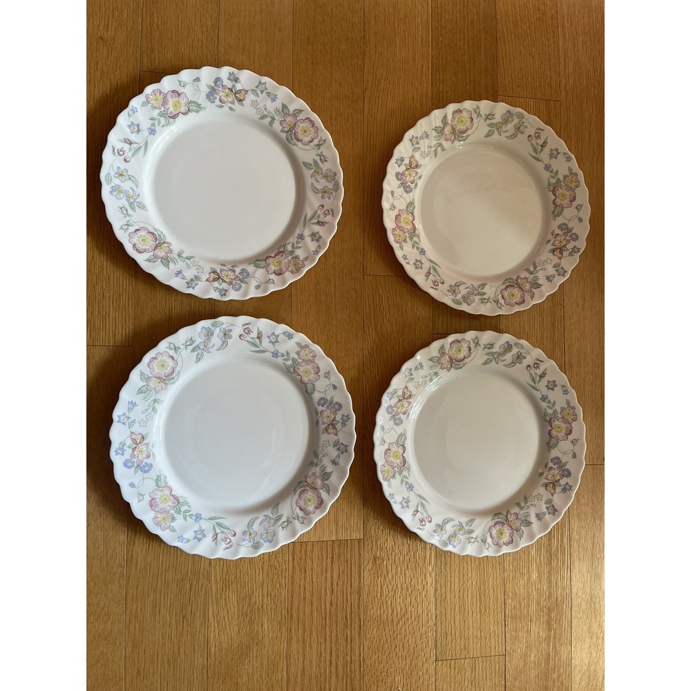Set of 4 Arcopal Champetre Floral Scalloped Dinner Plates France 10 3/4"